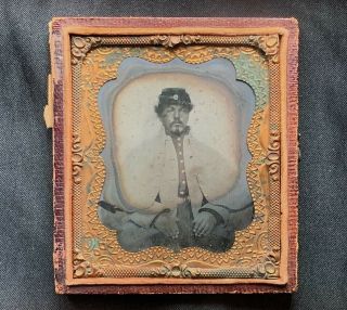 Deep Tanned 1860 Civil War Soldier Ambrotype 6th Plate Photo Cloak Cape Uniform