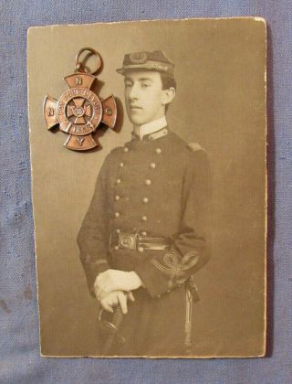Vintage 1861 Civil War Era York National Guard Medal & Photo