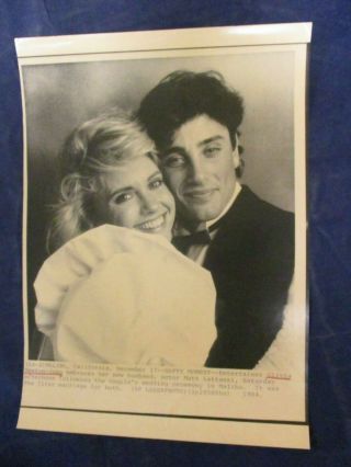 1984 Olivia Newton - John & Matt Lattanzi Newlyweds Vintage Wire Press Photo