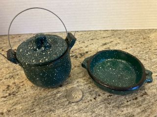 Mexican Pottery Miniature Pot,  Lid & Trinket Dish Green Speckled Granite - Ware