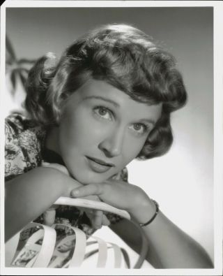 Kim Hunter American Actress Stylish Portrait 1951 Photo By Bert Six