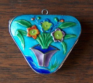 Estate Find Vintage Chinese Sterling Silver Enamel Pill Box Pendant