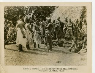 8 X 10 Photo Scene From Bride Of Samoa W The Siva Dancers