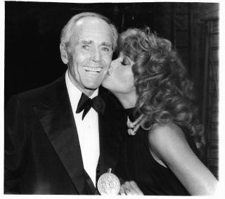 1979 Vintage Press Photograph Henry Fonda & Jane Fonda - York