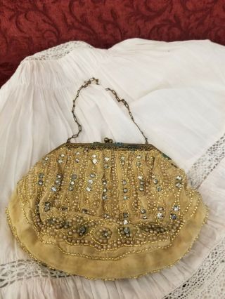 Vintage/antique Large Doll Or Child Beaded Purse Handbag With Clasp Closure Cute