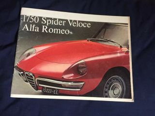 1967 1968 Alfa Romeo Spiderveloce Convertible Usa Market Color Brochure Prospekt