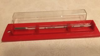 Vintage B - D Becton Dickinson Glass Oral Thermometer M - Nav Iiii With Case