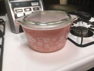 Vintage Pyrex Pink Gooseberry 473 Casserole With Lid