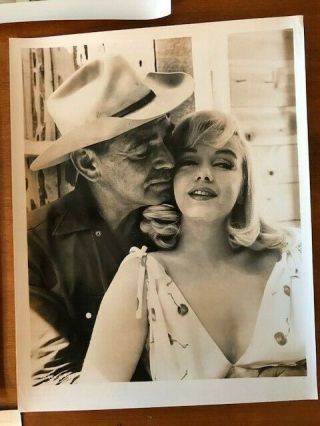 6 Vintage b/w photographs of Marilyn Monroe in The Misfits 8x10 4