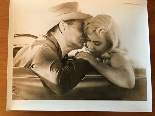 6 Vintage b/w photographs of Marilyn Monroe in The Misfits 8x10 5