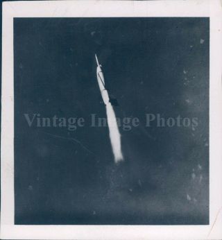 1954 Photo Us Army Rocket Bumpers White Sands Proving Grounds Mexico Sky