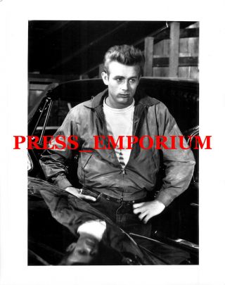 JAMES DEAN ACTOR REBEL WITHOUT A CAUSE IN 1955 VINTAGE PRESS PHOTO 2