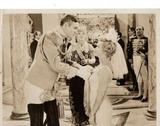 Marilyn Monroe " The Prince And The Show Girl " Vintage Photo.  1957