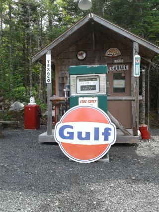 Classic 37 Inch Gulf Service Station Sign