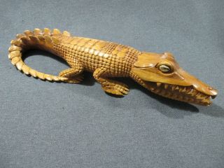Papua Guinea Nasa Shells Eyes Carved Wooden Crocodile 15 1/2 Inches Long