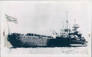 1940 Press Photo German Battleship Flying Nazi Flag Transportation Sea Water 4x6