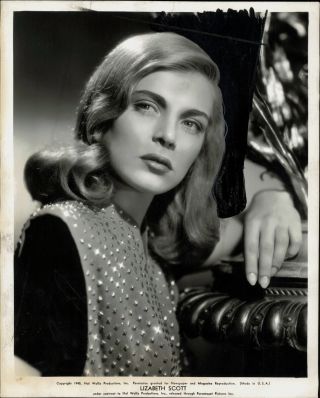 Lizabeth Scott American Actress Stylish Portrait 1945 Photo By Bud Fraker