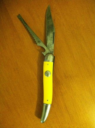 Vintage 1950 ' s IMPERIAL Crown Yellow Fish Scaler Pocket Knife Prov.  R.  I USA 2