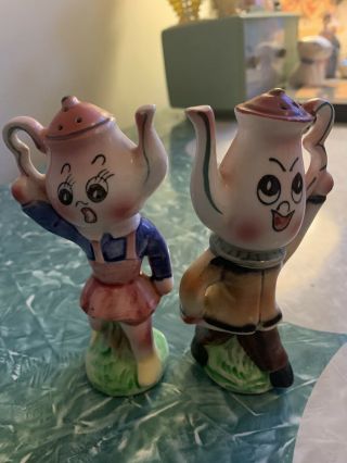 Vintage Anthromorphic Teapot Salt And Pepper Shakers