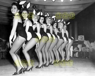 Photo - Bunny Girls At The Bal Tabarin Club In London,  1963 (5)
