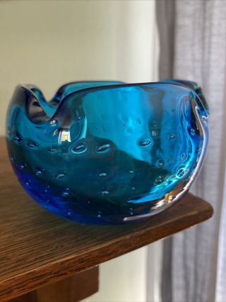 Vintage Mid Century Blenko 3 1/2” Controlled Bubble Art Glass Ashtray Blue Aqua