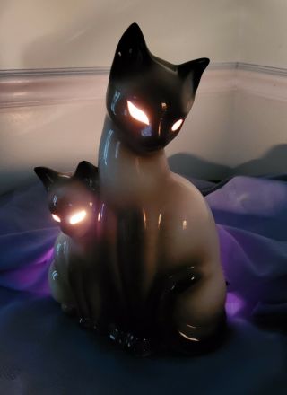 Vintage 1950s Siamese Cat And Kitten Tv Lamp,  Cord,