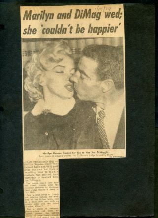 5 Vintage Newspaper Clippings Marilyn Monroe & Joe Dimaggio Are Married 1 - 14 - 54.