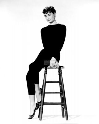 Audrey Hepburn Legendary Actress - 8x10 Publicity Photo (ww301)