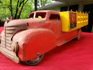 Vintage Marx Coca Cola Stake Bed Delivery truck (1940 ' s) w/ coke carrying case 3