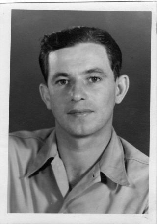 Vintage Photo: Man Male Formal Portrait Pomade Greased Hair 40 