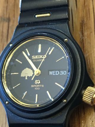 Vintage Seiko Sports Watch 100 Black & Gold