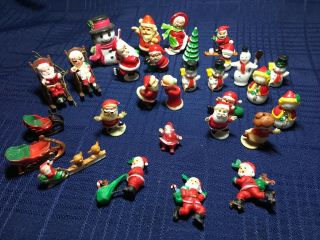 30 Vintage Mini Hard Plastic Christmas Figurines Santa And Mrs.  Claus,  Snowmen