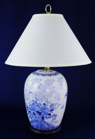 Asian Ginger Jar Floral Peonies Chinoiserie Porcelain Blue White Table Lamp