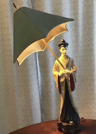 Vintage Mid - Century Chinese Figure Chalkware Table Lamp Dated 1947 W / Shade