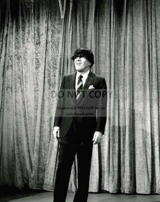 Ed Sullivan Wearing A Beatles Wig - 8x10 Publicity Photo (az161)
