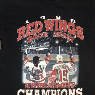 Vintage 90s Detroit Red Wings 1998 Stanley Cup Champs T - Shirt Mens M Youth XL 3