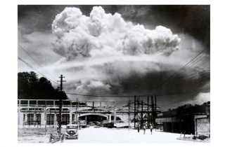 Nagasaki Atomic Bomb Blast PHOTO Japan Ground Level,  Fat Man Nuclear Detonation 2