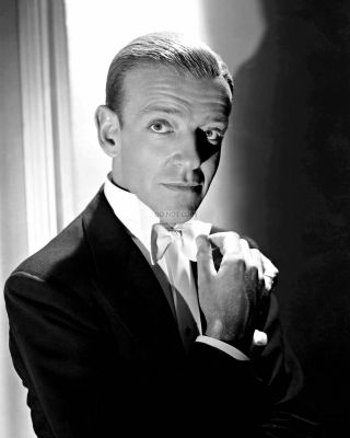Fred Astaire Legendary Actor And Dancer - 8x10 Publicity Photo (cc800)