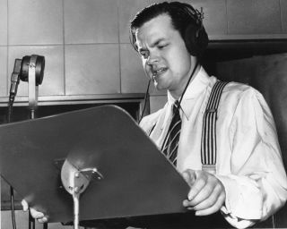Orson Welles Legendary Actor,  Producer,  Director - 8x10 Publicity Photo (zy - 870)