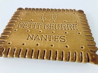 Gorgeous Lu Petit - Beurre Nantes Pottery Tea Biscuit Footed Hot Plate,  France 2