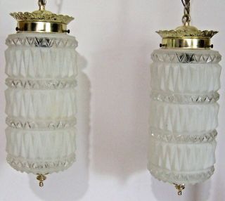 Vintage Frosted W/ Clear Glass Mid Century Hollywood Regency Double Swag Light