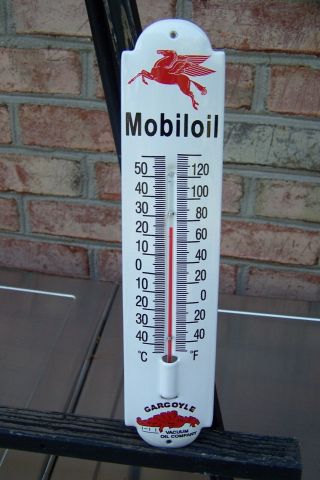 Mobiloil / Gargoyle Porcelain Metal Thermometer -
