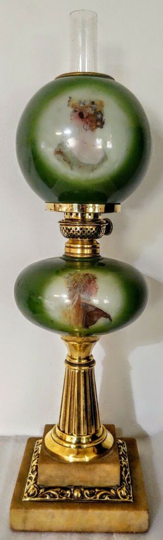 Victorian Medium Size Oil Lamp,  Complete,  No Damage,  P & A Victor Burner