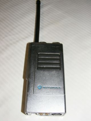 Vintage Motorola Mx350 Vhf 136 - 150.  8 Mhz Handie - Talkie Fm Radio