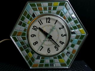 Vintage Retro Ge General Electric Model 2118a Pastel Mosaic Wall Clock