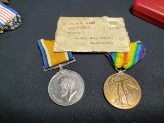 Canadian World War 1 Medal Pair - 10th Canadian Infantry - See Photos