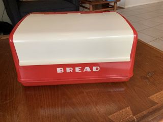 Vintage Retro Lustro Ware Bread Box Red & White Plastic No.  20 - B Made In Usa