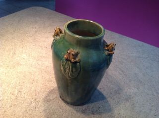Vintage Majolica Blue Green Pottery Vase Tan Frogs On Leaves