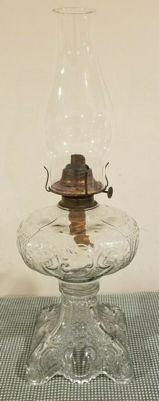 Vintage Princess Feather Clear Glass Oil Lamp P&a Waterbury Conn Eagle Burner