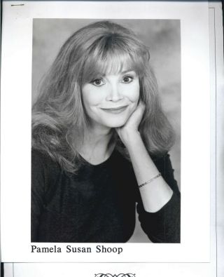 Pamela Shoop - 8x10 Headshot Photo W/ Resume - Halloween 2
